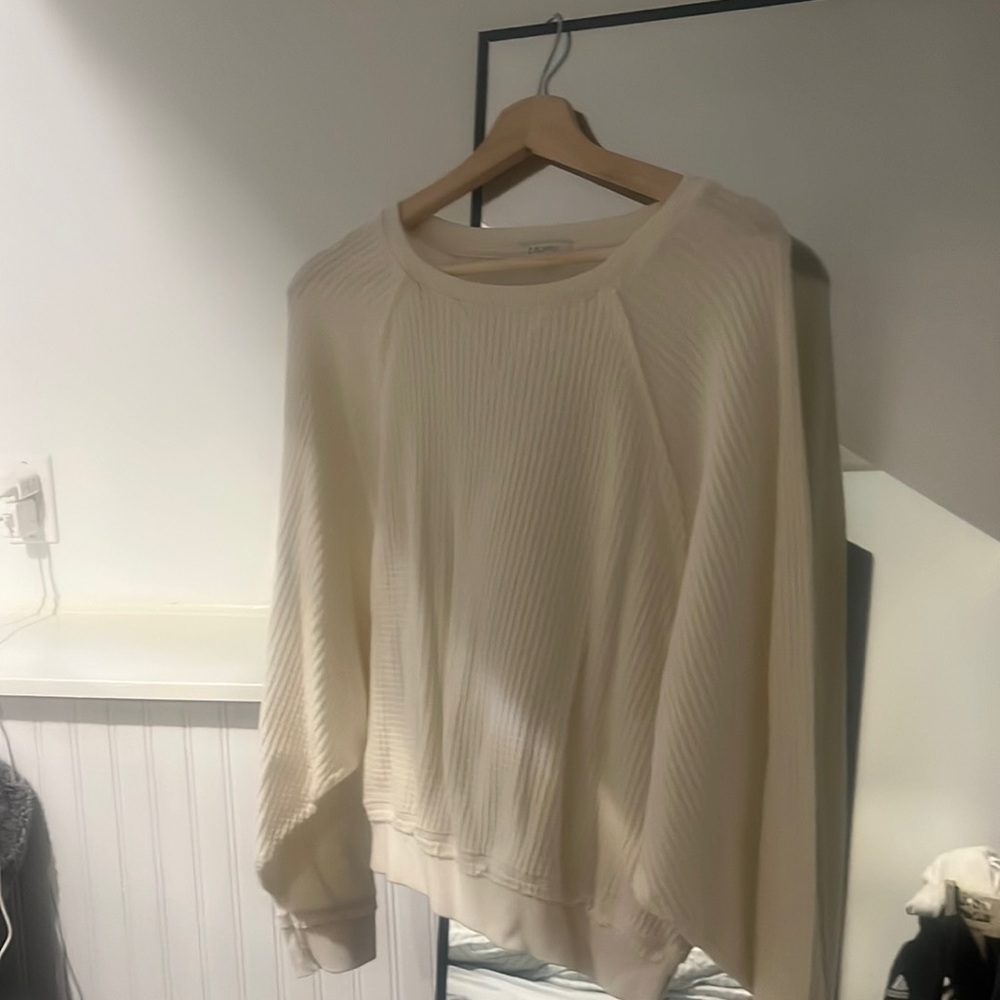 Brand- Z supply, color- cream/white, size 2/small